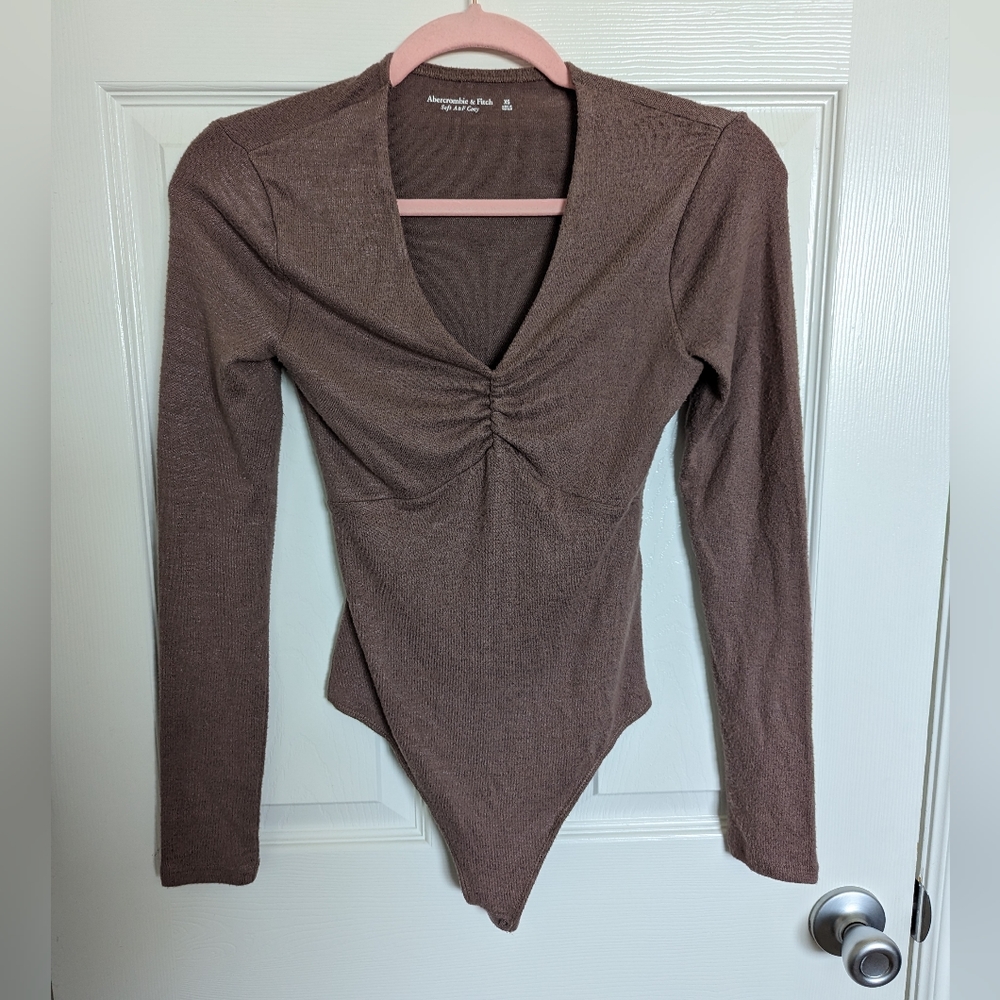 Abercrombie & Fitch Soft and Cozy Long Sleeve Bodysuit